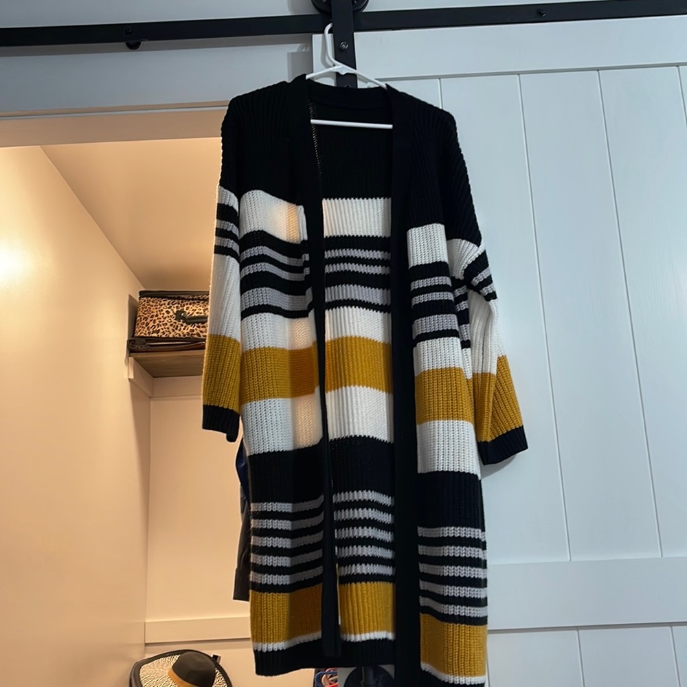 Boutique cardigan like new